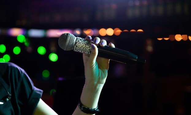 The Role of Open Mic Nights in Artist Development